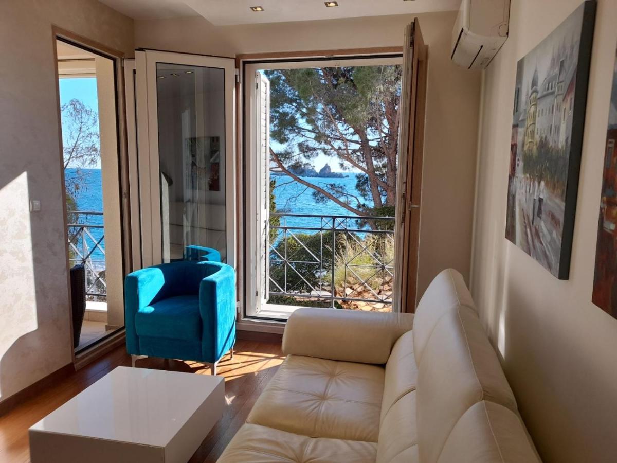 LuxBeachFront Petrovac Extérieur photo