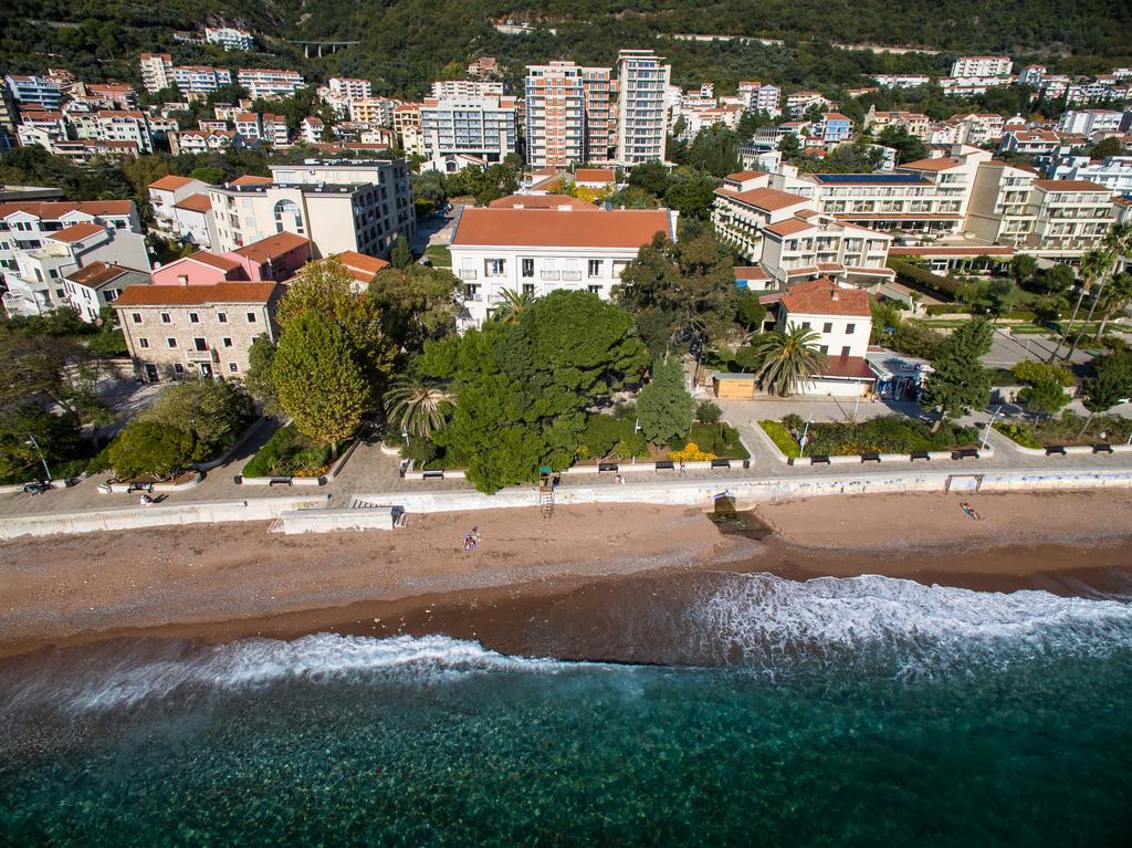LuxBeachFront Petrovac Extérieur photo